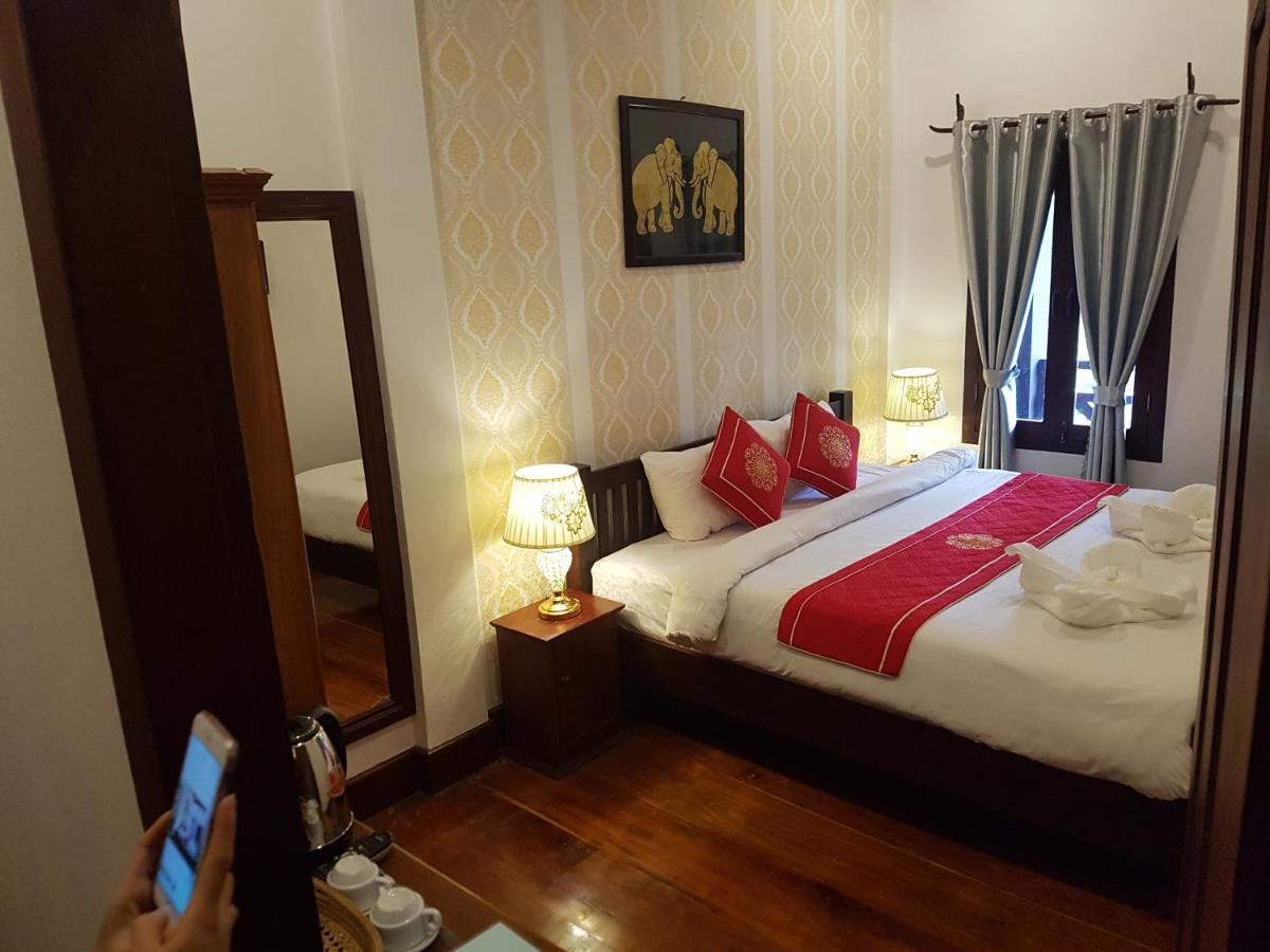 Luang Prabang Pangkham Hotel Exterior photo