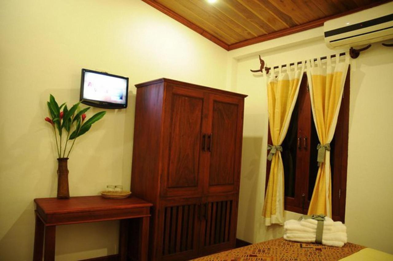 Luang Prabang Pangkham Hotel Exterior photo